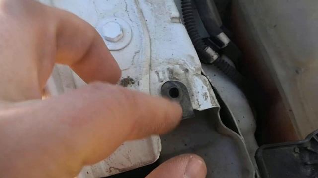 Снятие фары Ford Focus III