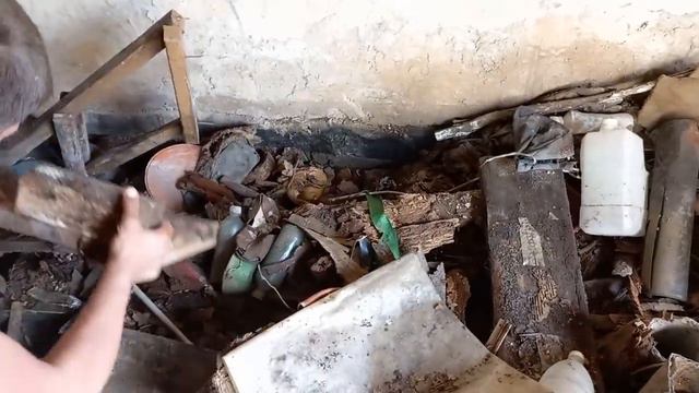 ВСКРОЙТЕ БРОШЕНЫЙ ГАРАЖ УБЕРИТЕ МУСОР И ПОЛУЧИТЕ ОТЛИЧНОЕ ПОМЕЩЕНИЕ В СОБСТВЕНОС