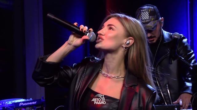 Filatov & Karas - Утром я Солнце (Live @Авторадио)