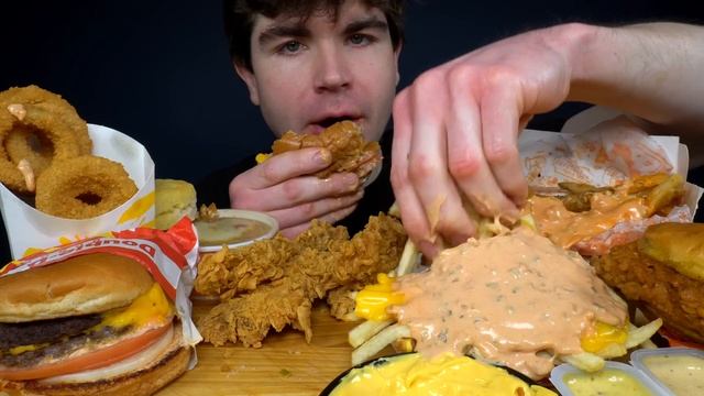 ASMR MUKBANG ANIMAL STYLE IN-N-OUT BURGERS, POPEYES CHICKEN & FRIES | WITH CHEESE & ONION RINGS