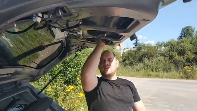 Ремонт кнопки открытия замка крышки багажника Hyundai Creta