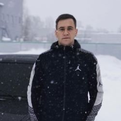 Артем Гущин