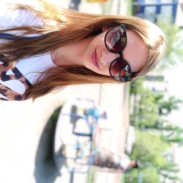 Алина