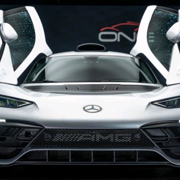 Mercedes Benz AMG - ONE_ brave