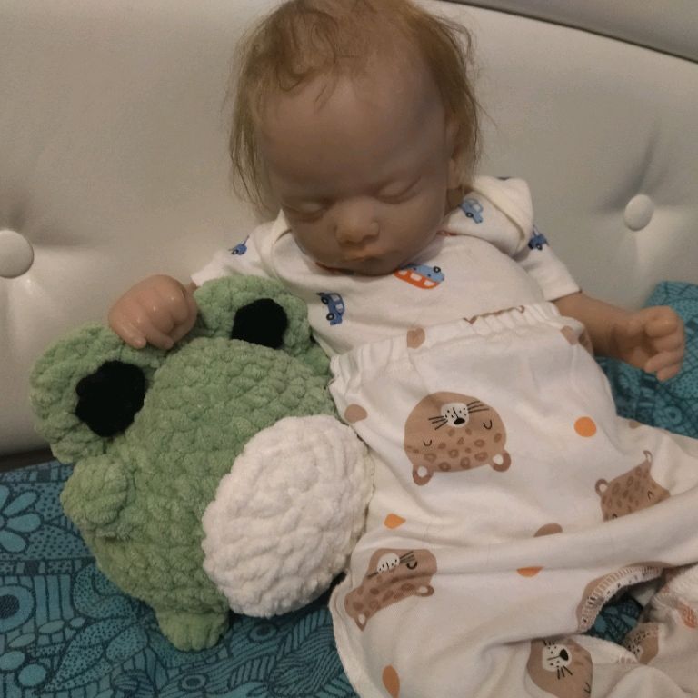 Anya_and_reborns