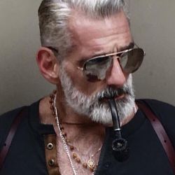 Андрей