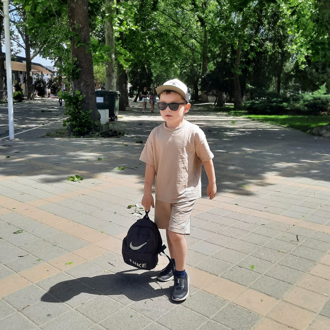 Егорlay