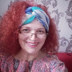 Елена Кожурникова