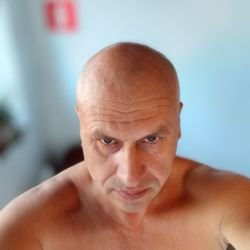 Виктор Макаров