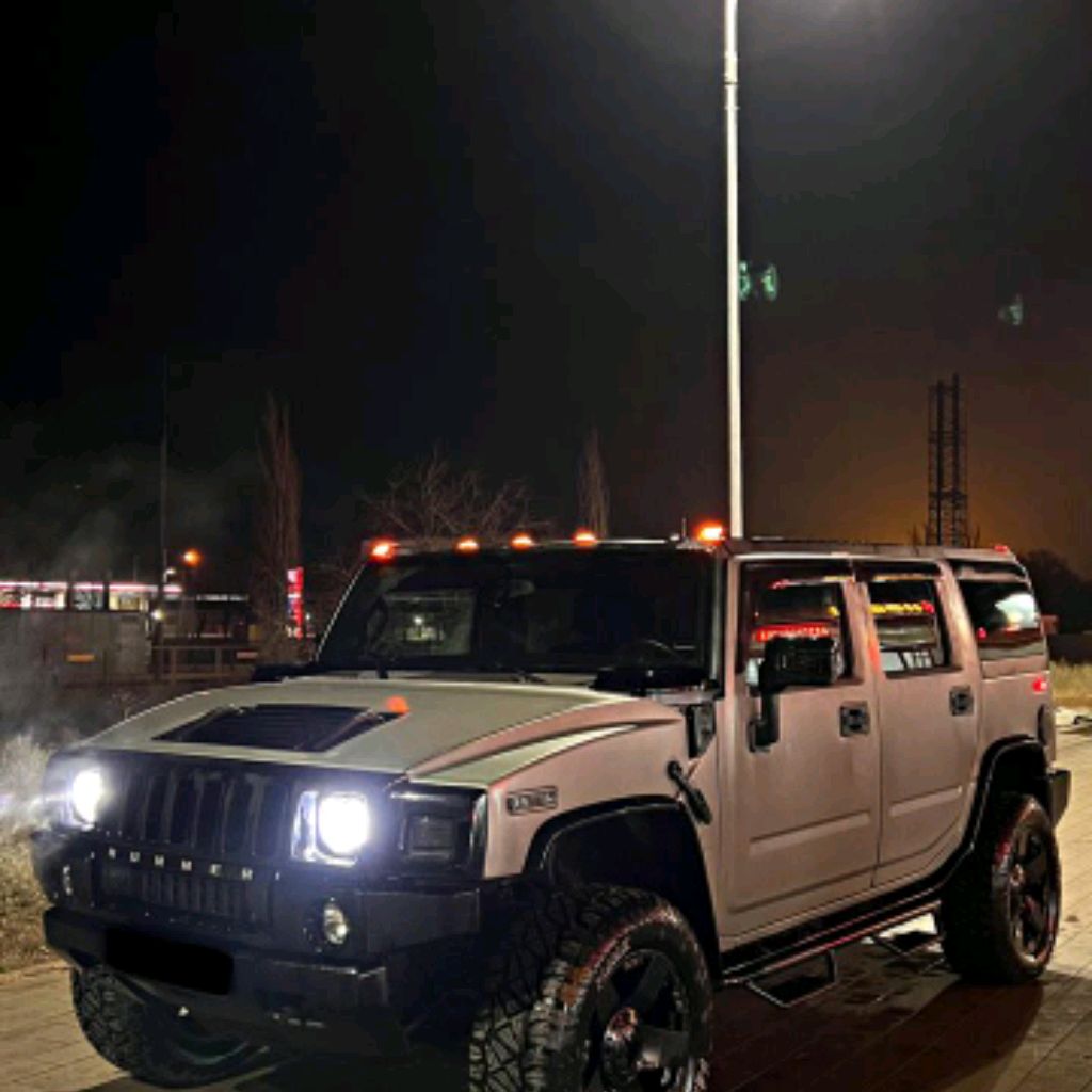 HUMMER