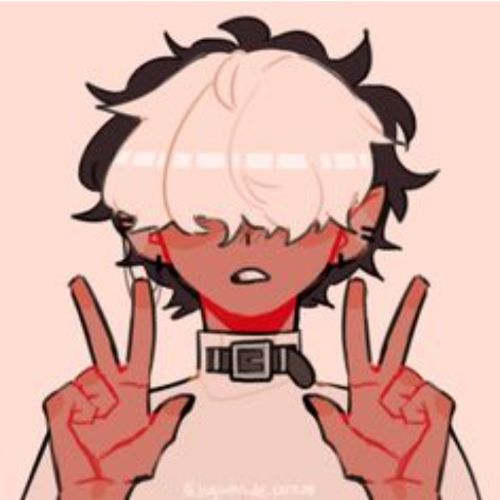 Вика :3
