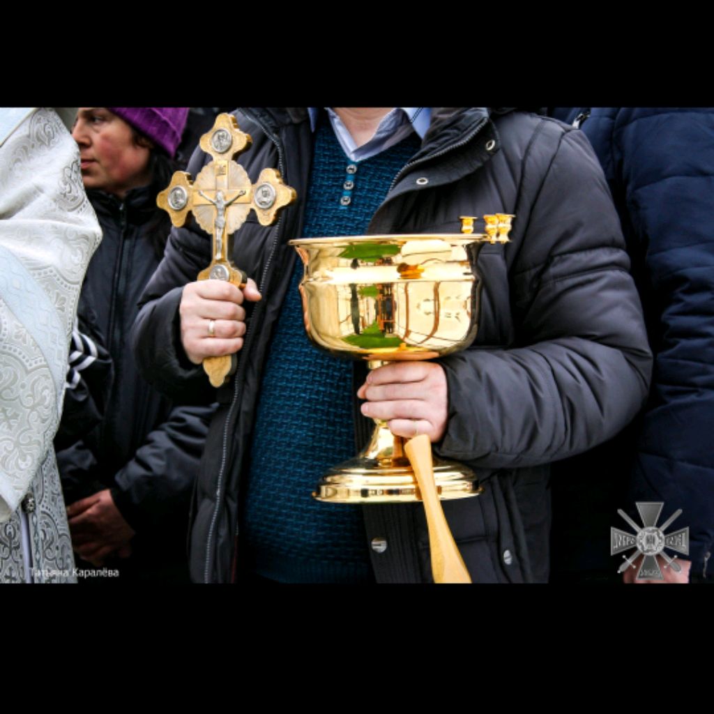 AV