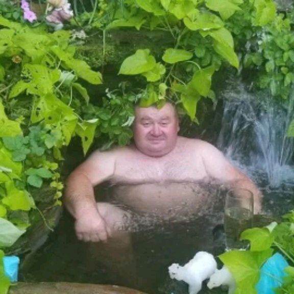 Мужик_В_Лягушатнике