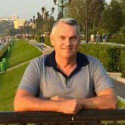 Владимир Пахомов