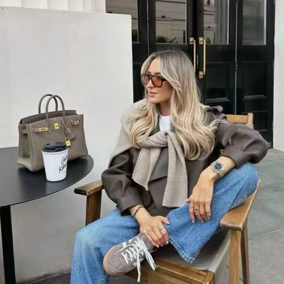 Алина