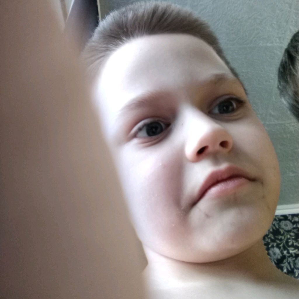 Женя