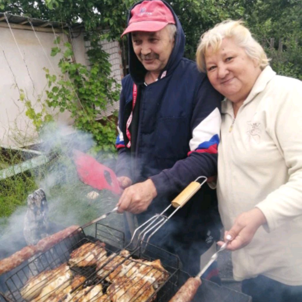 Зиля и Фидарис Наш сад