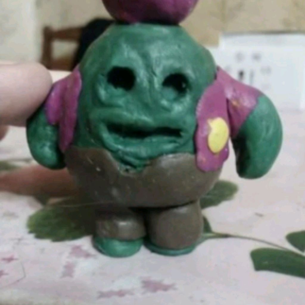 Какашка Спайк