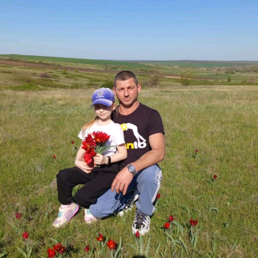 Сашулька🇷🇺🍒🎀