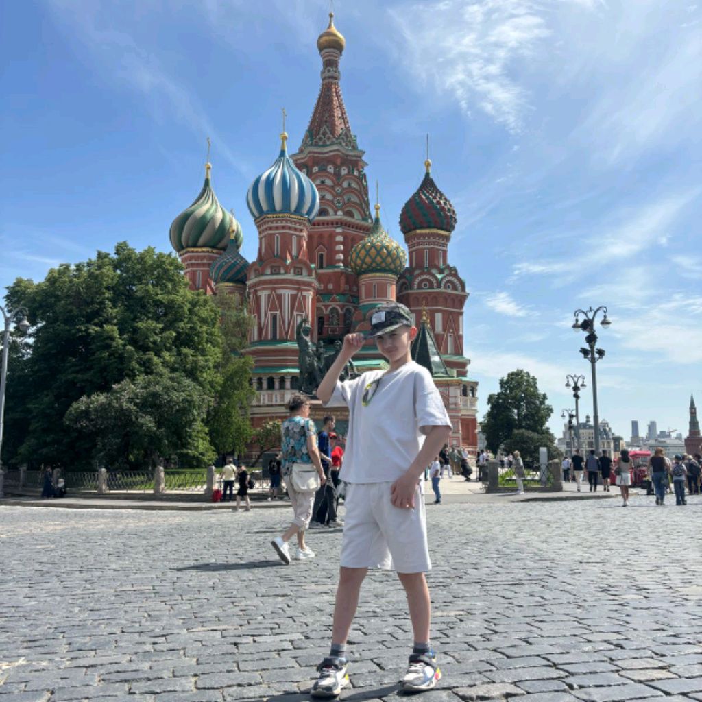 АдамАнонимус