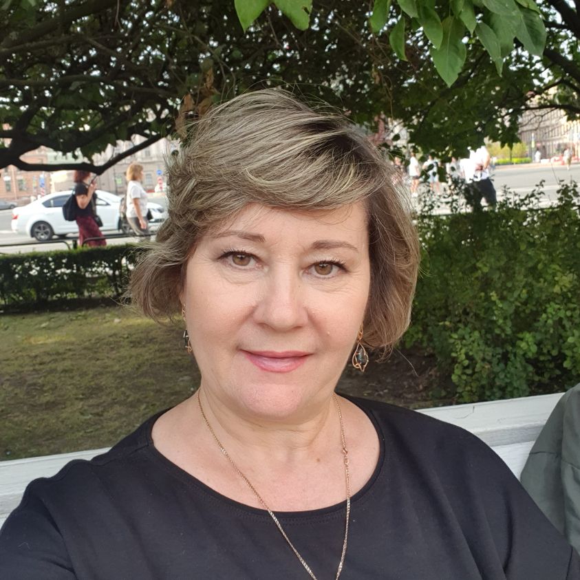 Елена Поющая