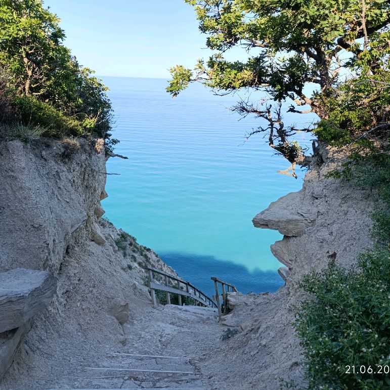 Про море