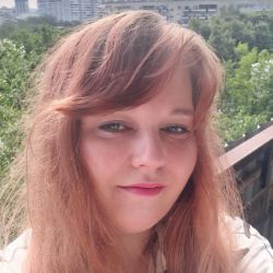 Полина