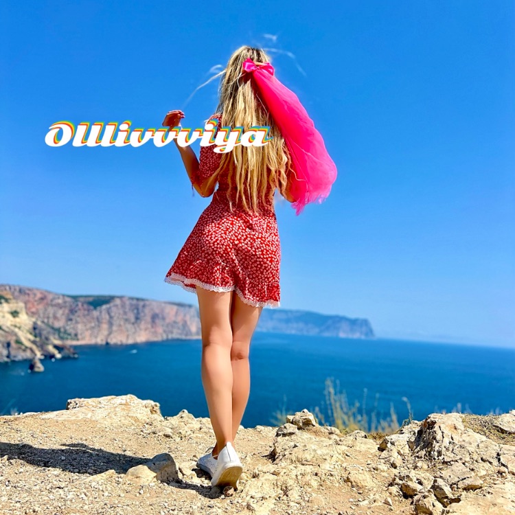 Olllivvviya