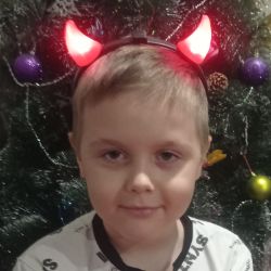 Денис который любит котов