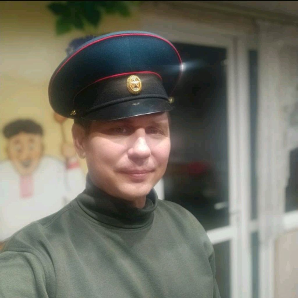 С. А. М.