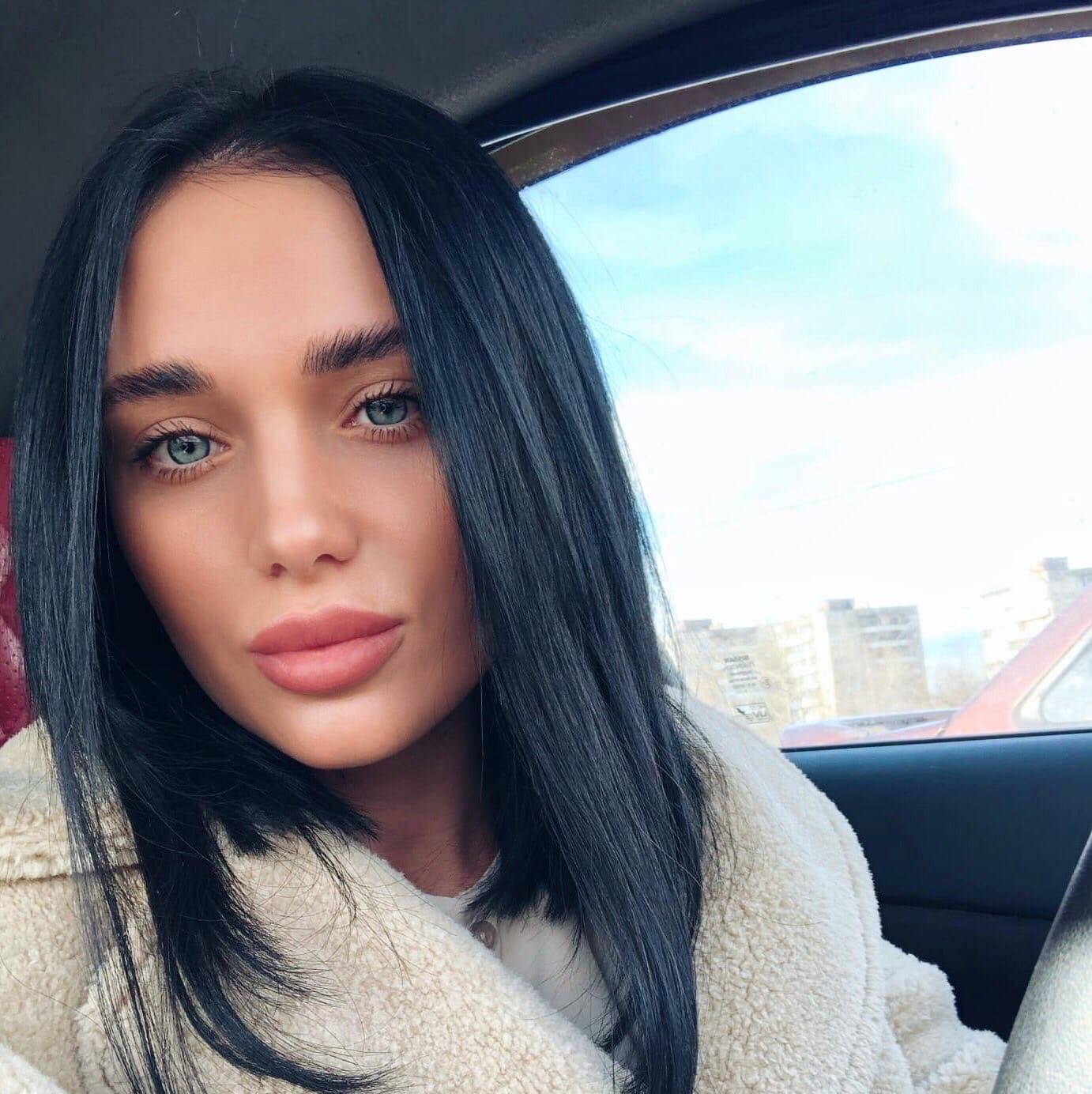 Алина