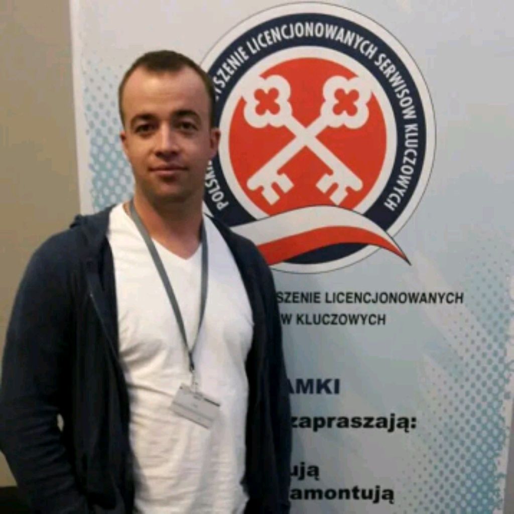 Alexey005