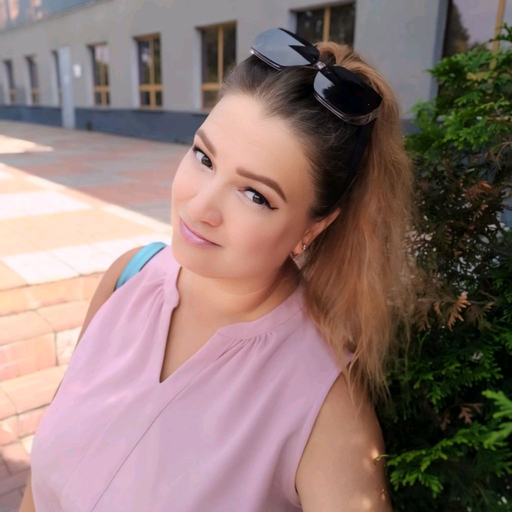 Elena29820472