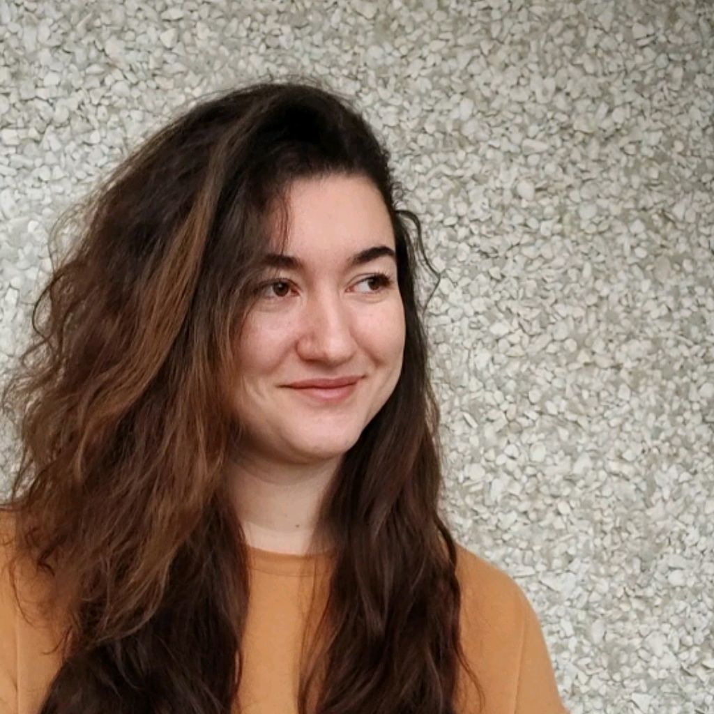 Алина