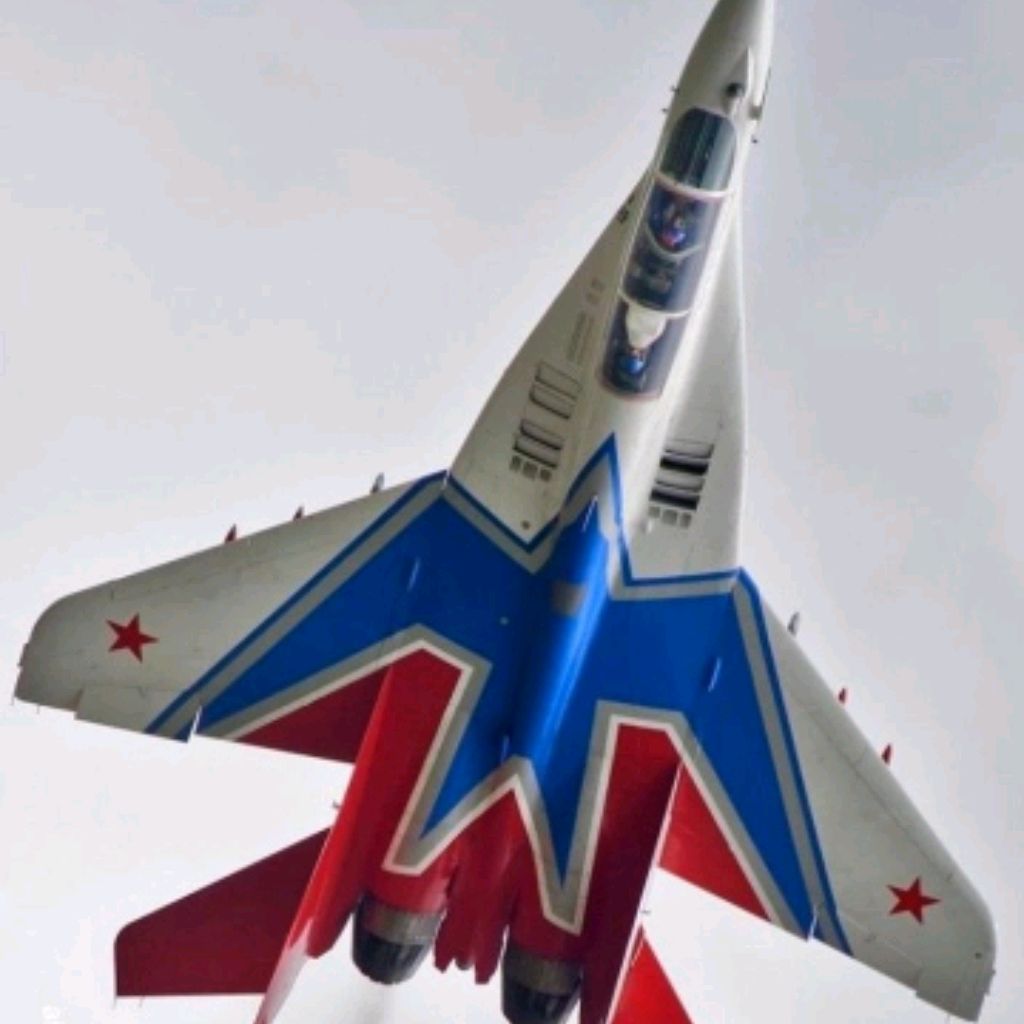 WarАльфа