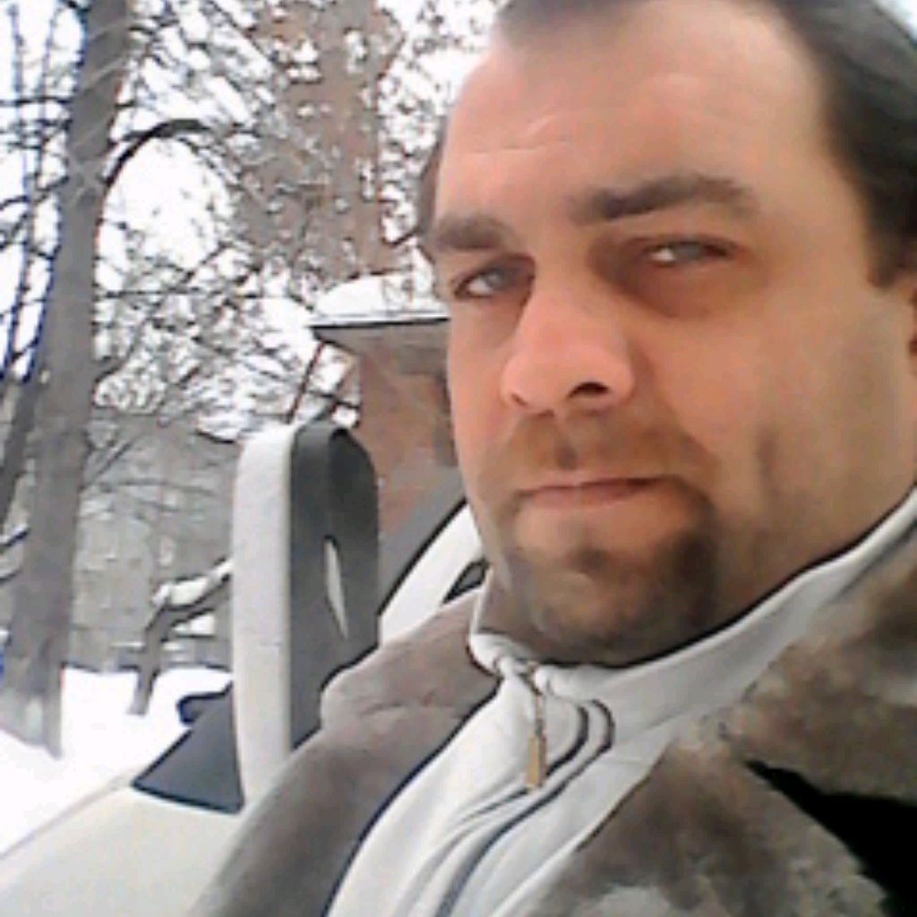 Валерий Хром