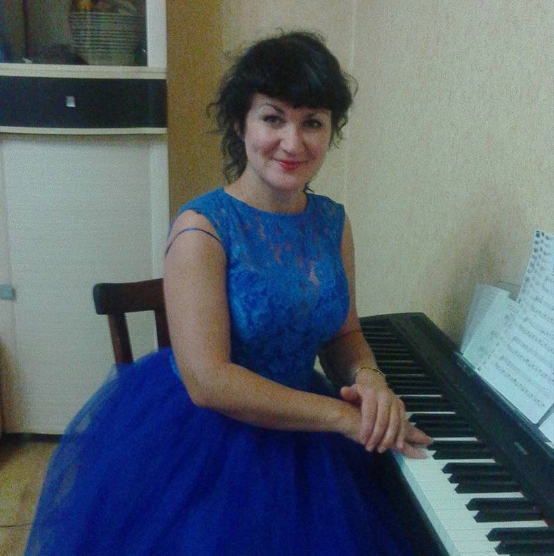 Уроки музыки в школе.