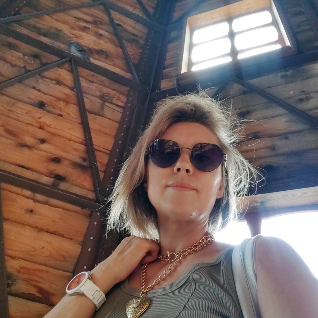 Елена Кныш