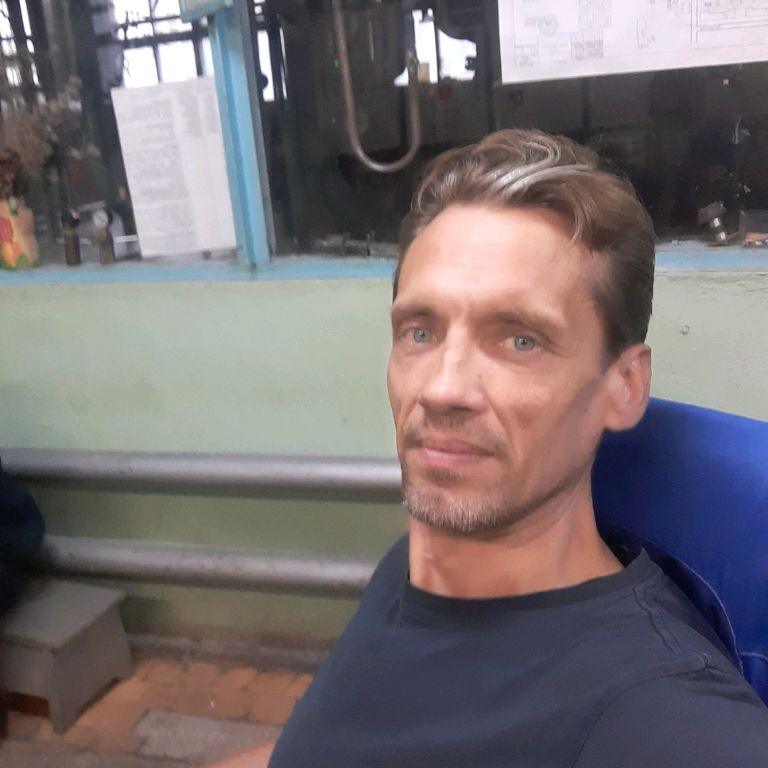 Славянин Русский