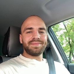 Дмитрий Масленников