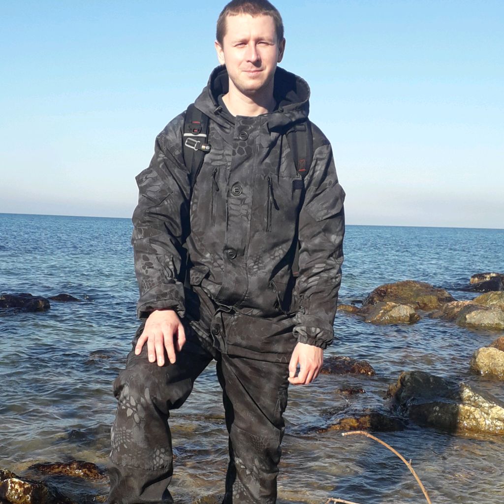 Александр Владимирович
